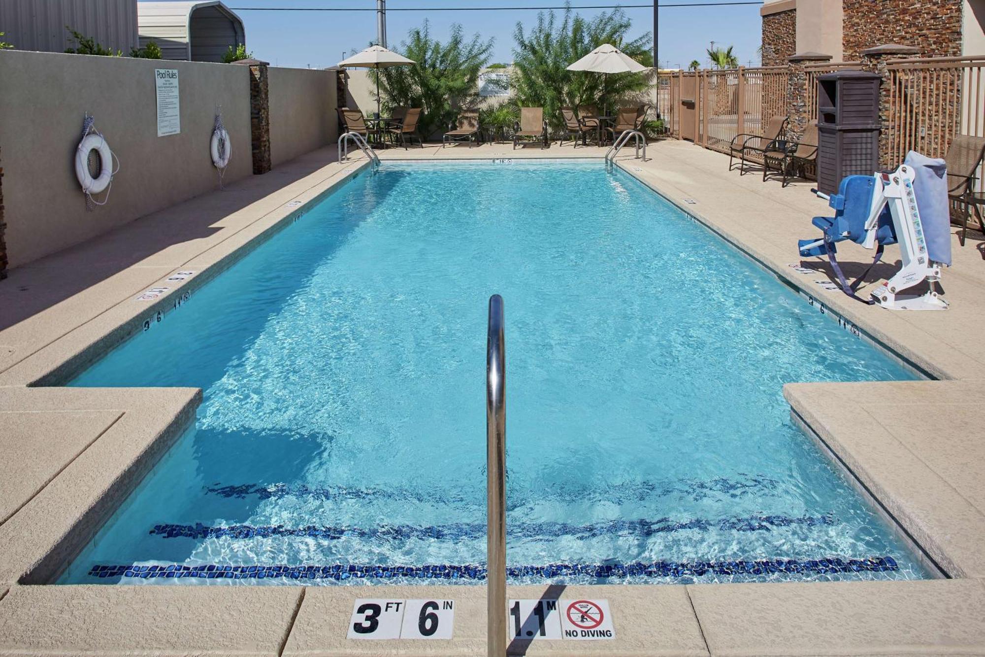 Hampton Inn Parker, Az Zewnętrze zdjęcie